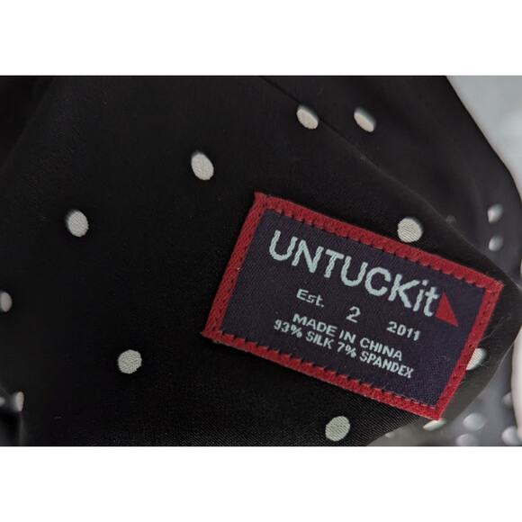 UNTUCKit Black White Polka Dot Button Down Blouse Long Sleeve Silk Shirt - Picture 4 of 6